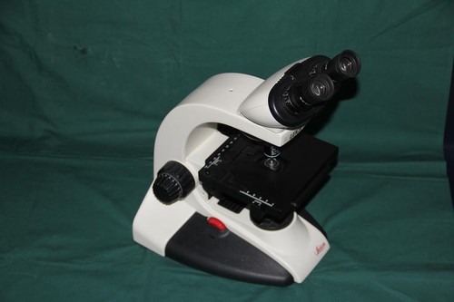 Leica cme microscopio - cm, e
